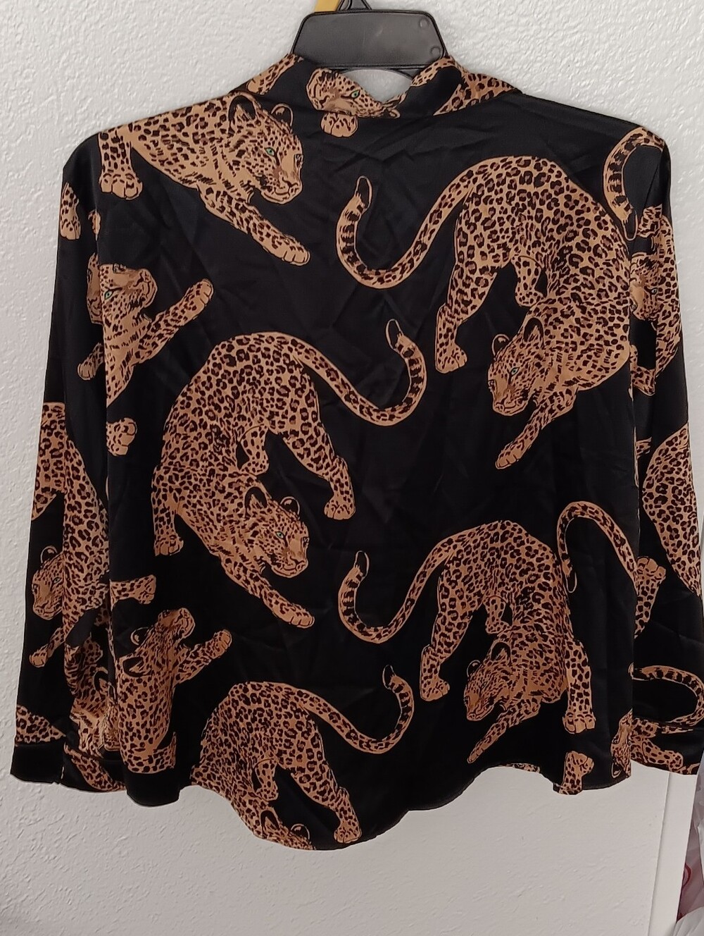 Leopard Print Satin Pajama Set in Black and Tan - Picture 5 of 7